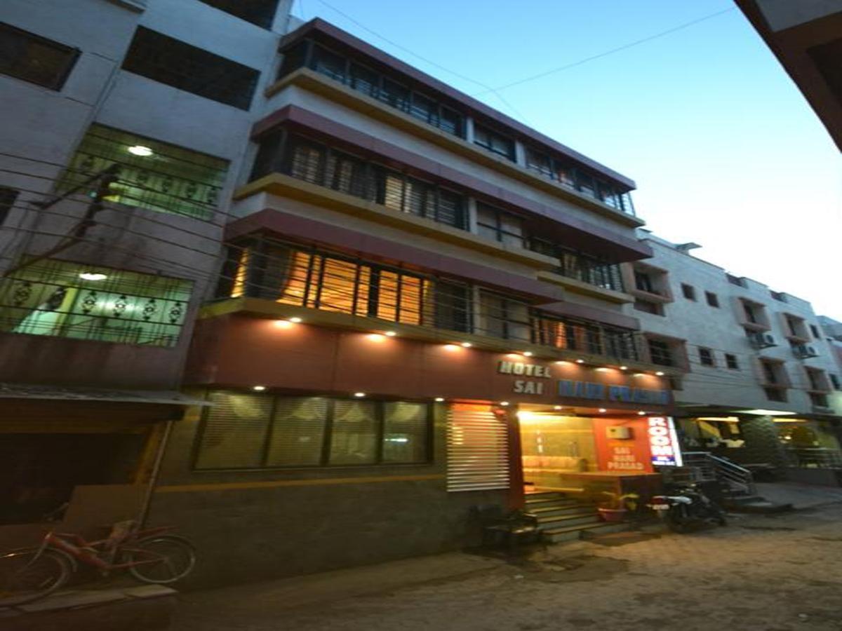 Hotel Sai Hari Prasad Shirdi Luaran gambar